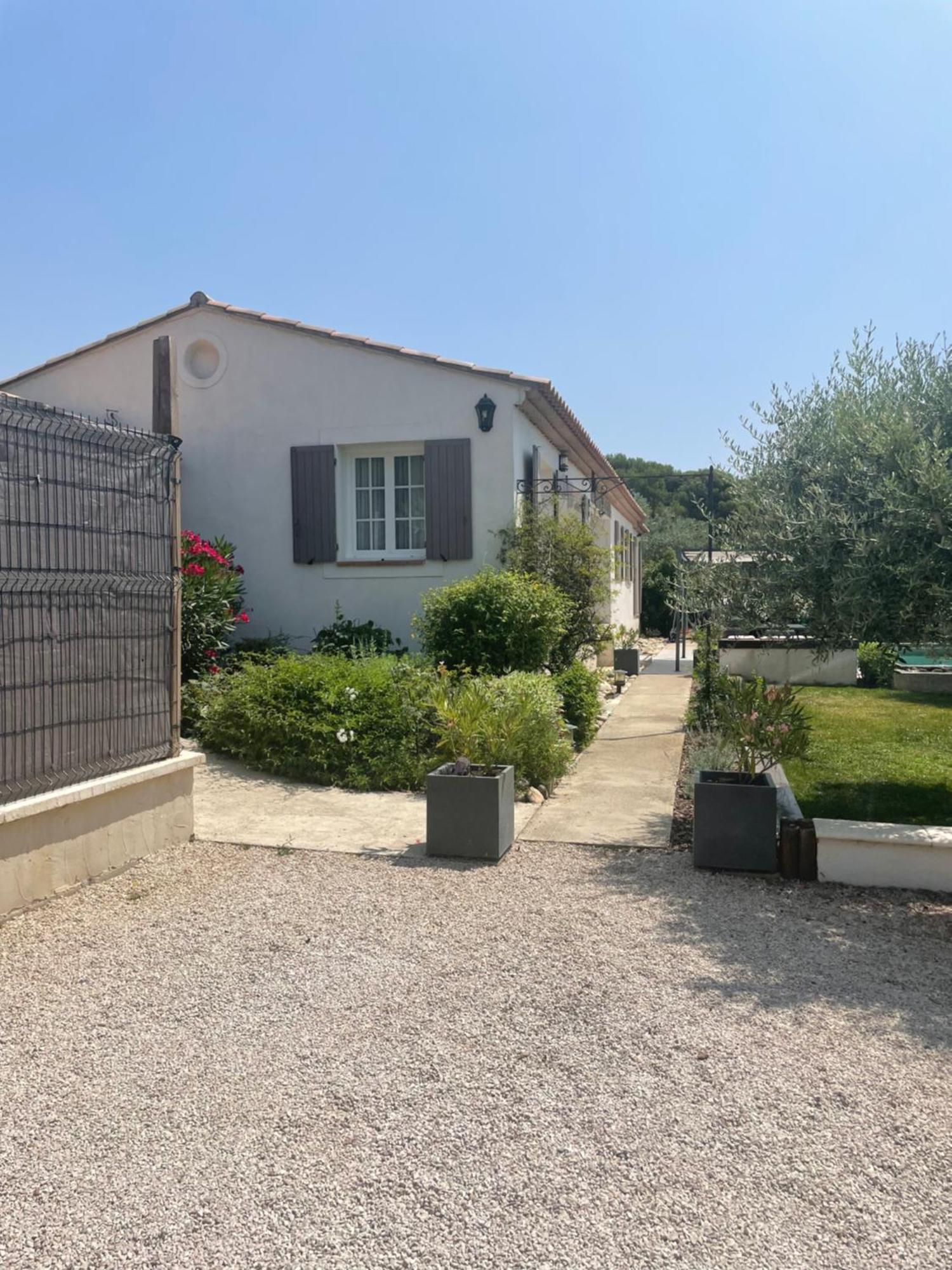 Villa Le Luberon Mérindol Exterior photo
